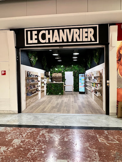 Le Chanvrier Cbd Shop - Galerie Commerciale Angoulins, Magasin De Cbd à Angoulins